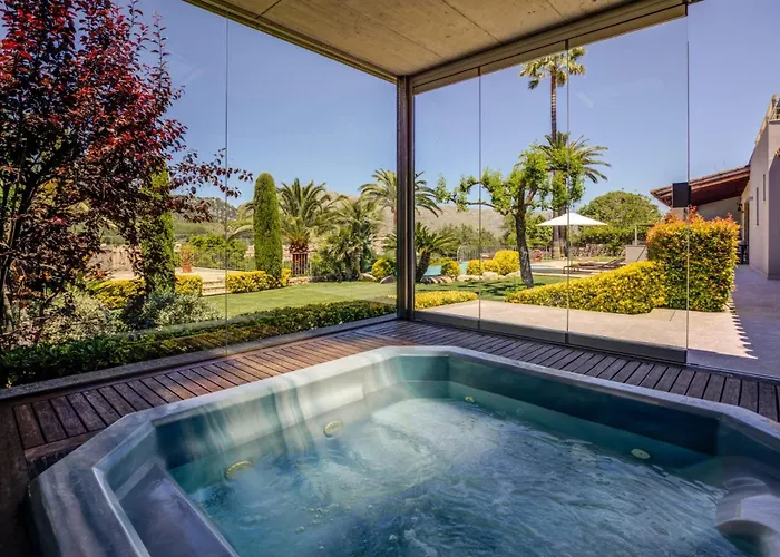 Es Coste By Select *